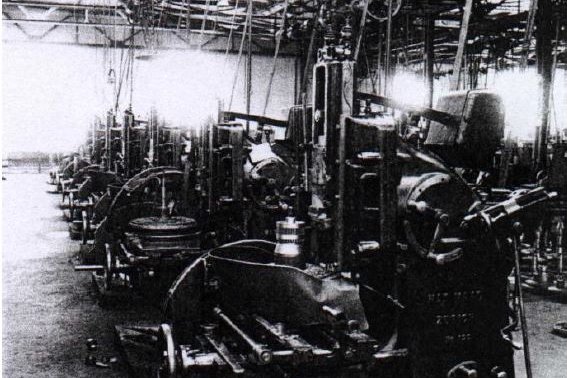 1932: The story begins at ZF
